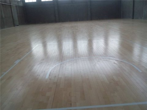 运动木地板行业什么都在涨，这可咋办