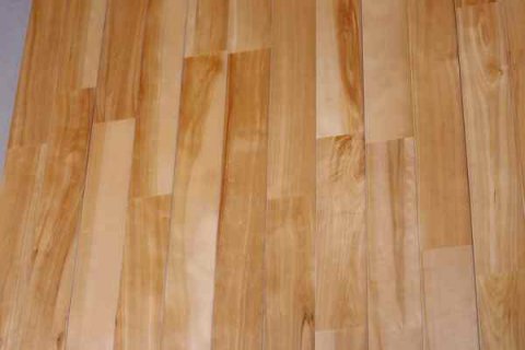 运动木地板施工，居然也有“游击队”装修队伍