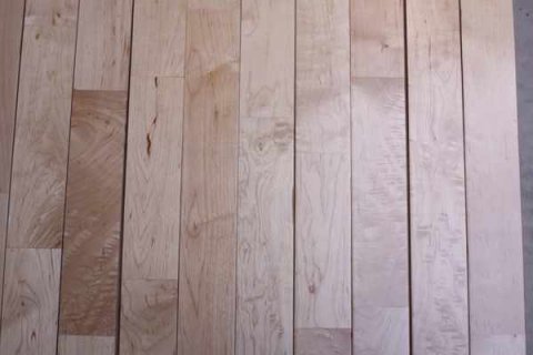 运动木地板避免不了的色差应当如何控制