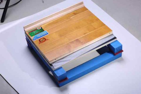 品牌地板PK杂牌地板，差距在哪里