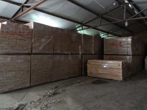 想建一个篮球场，先来算算多少钱