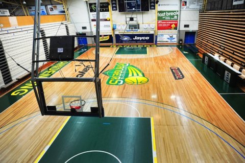 贵州篮球地板气味