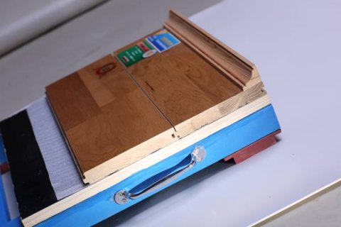 深圳篮球地板怎么铺