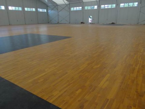 体育木地板哪里买便宜