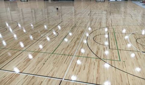 运动地板的价格引导我们如何购买运动木地板