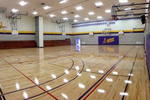 篮球木地板哪家好