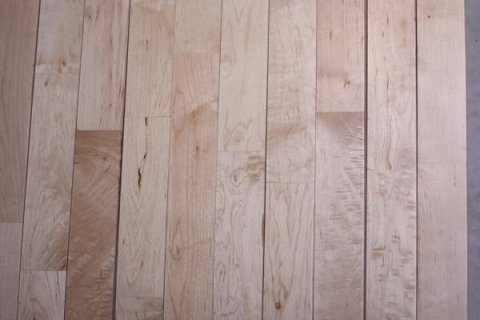 运动木地板哪家好