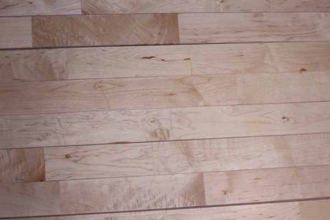 为什么说，中国运动木地板行业成熟强大了