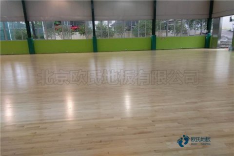 福州运动场地施工价格