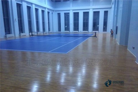 篮球场木地板的必备条件是什么