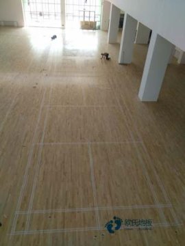 长春为什么篮球木地板