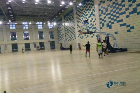 哈尔滨体育馆运动地板价格