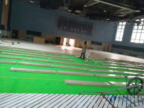 体育地板铺装方案