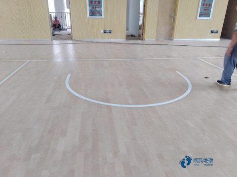 单龙骨运动场木地板