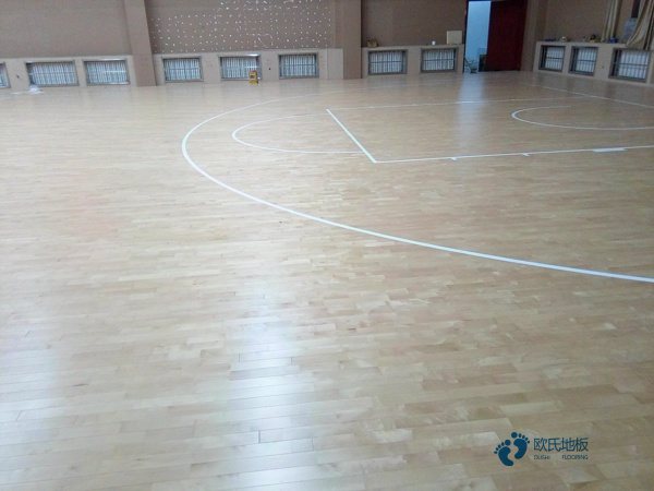 单龙骨运动场木地板