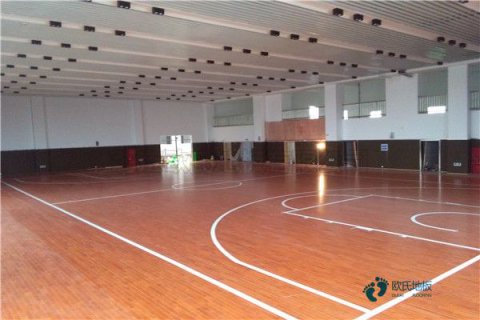 篮球地板什么牌子好