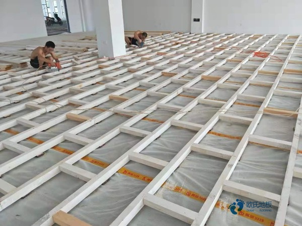 那有运动场地木地板生产公司