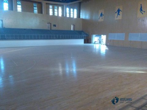 篮球木地板价格是多少