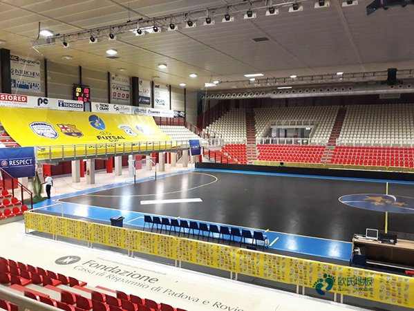 枫桦木体育场馆地板保养方法