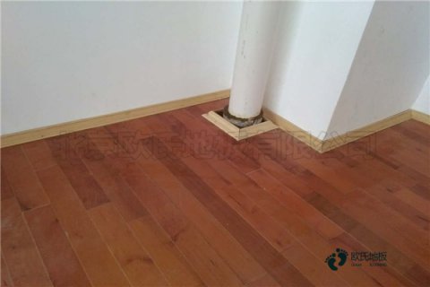 实木运动地板材质有什么特点