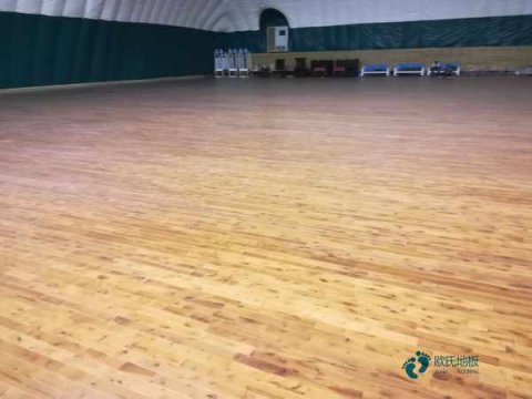 水是运动木地板的敌人