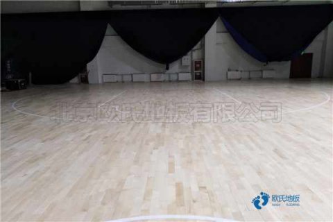 运动木地板安装如何地面找平