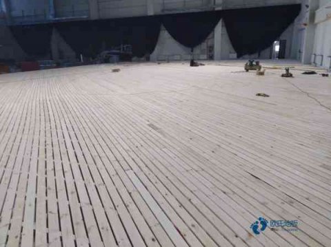 以下都是体育木地板的敌人