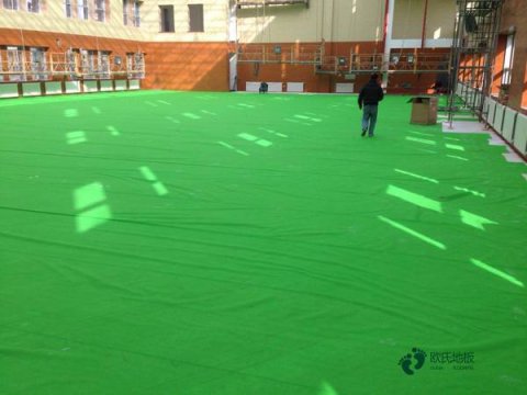 运动木地板安装不找平除湿会怎样