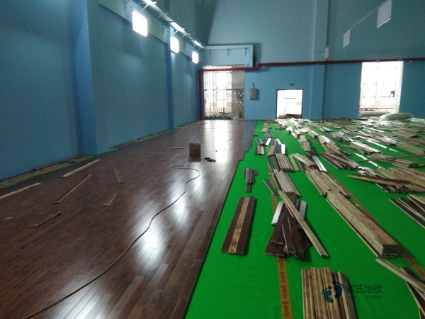 运动木地板施工遇到的趣事