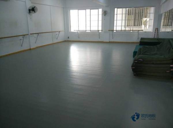 运动木地板被水泡如何做到及时止损