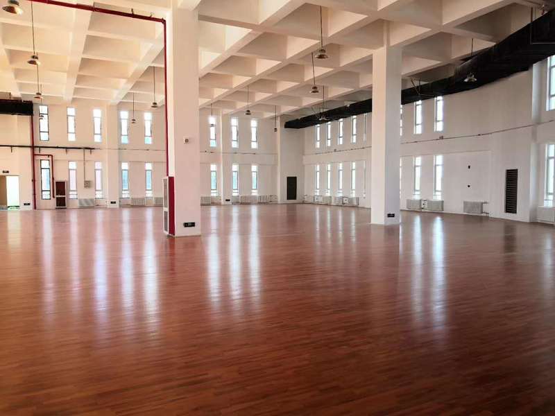 北京房山长阳小学篮球场运动木地板施工案例