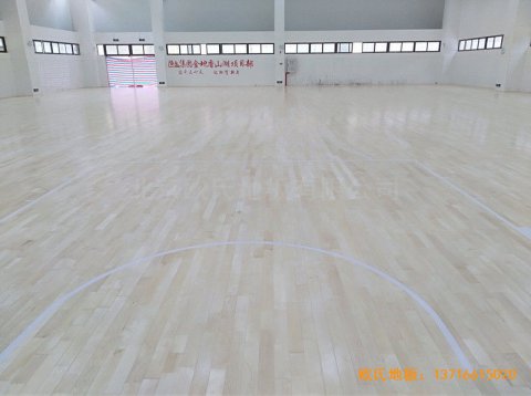 广州金地香山湖小学篮球馆运动木地板