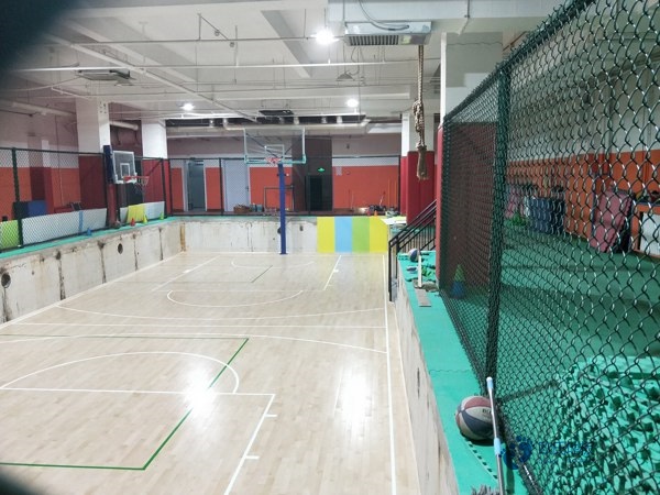 安装运动馆实木地板，这九个细节你注意到了吗