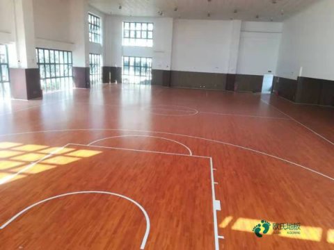 单层龙骨体育运动木地板