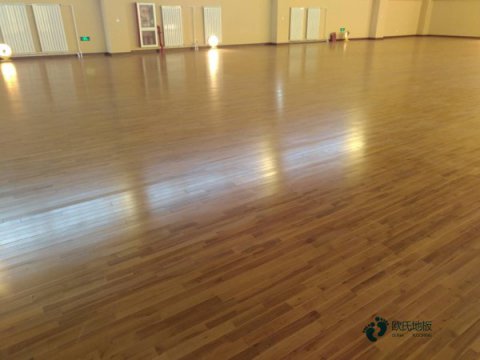 一般的体育木地板排行榜