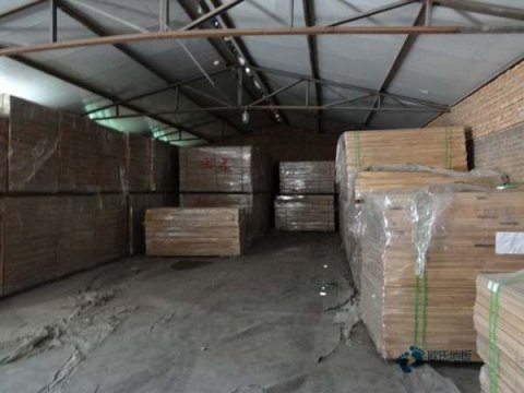 室内木地板篮球场防滑怎么样