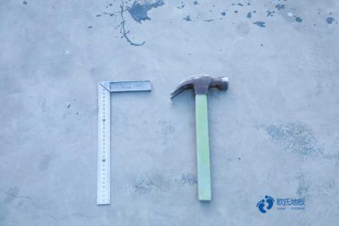 中学篮球地板施工团队