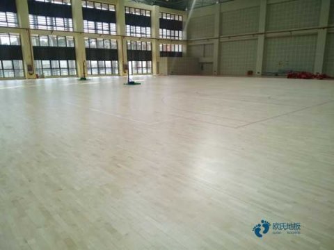 篮球馆实木地板