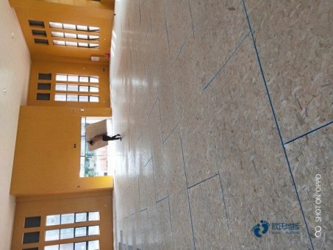 国标运动篮球木地板价格行情