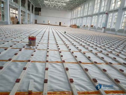 国标运动篮球木地板价格表