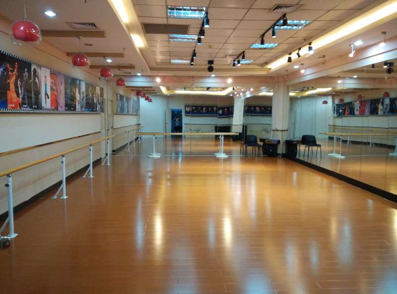 俄勒冈松舞台体育场地木地板哪个牌子环保1