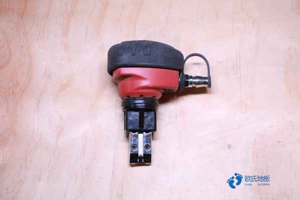 22mm厚体育场木地板品牌哪个好3