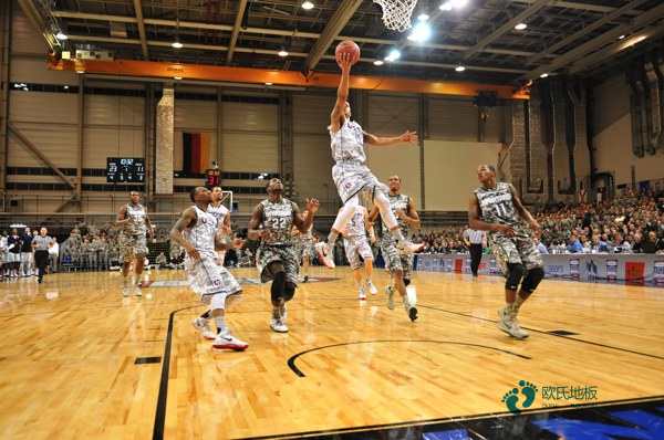 定做篮球场地地板哪个品牌好3