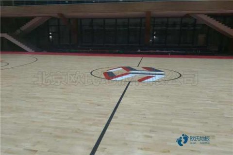 校园体育篮球地板施工队