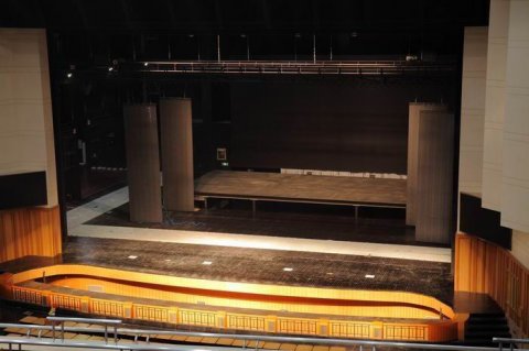 常用俄勒冈松舞台运动木地板哪个牌子好