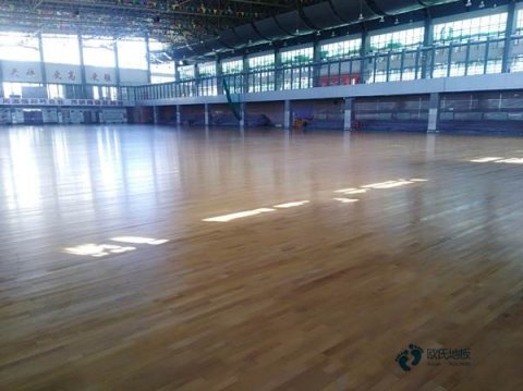 定做篮球体育地板哪个牌子的好