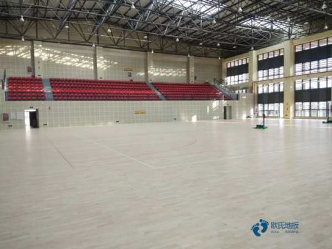 25厚体育场馆木地板较好的