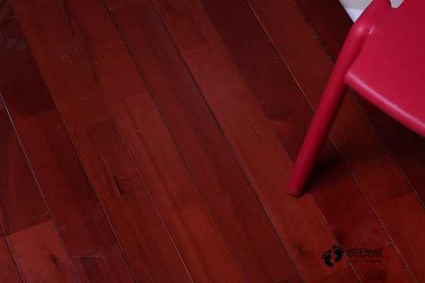 篮球场专用体育木地板2