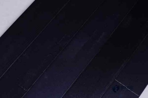 篮球场地木地板翻新