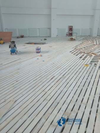 购买篮球体育木地板哪个牌子的好3